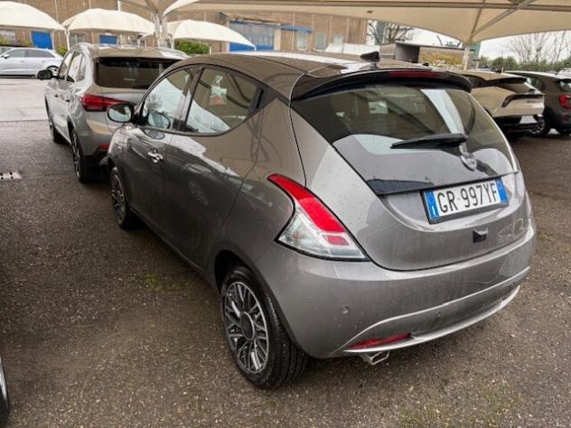 Lancia Ypsilon 1.0 FireFly 5 porte S&S Hybrid Platino - Foto 8