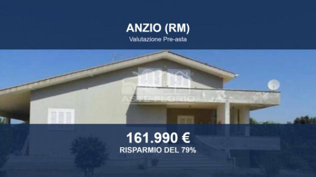 Immobile in asta di 210 m² con più di 5 locali e box auto in vendita a Anzio