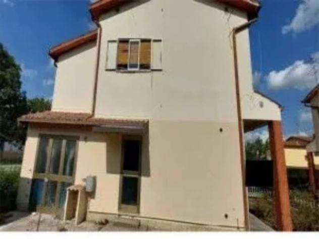 Immobile in asta di 151 m² con più di 5 locali e box auto in vendita a Castelbaldo - Foto 3