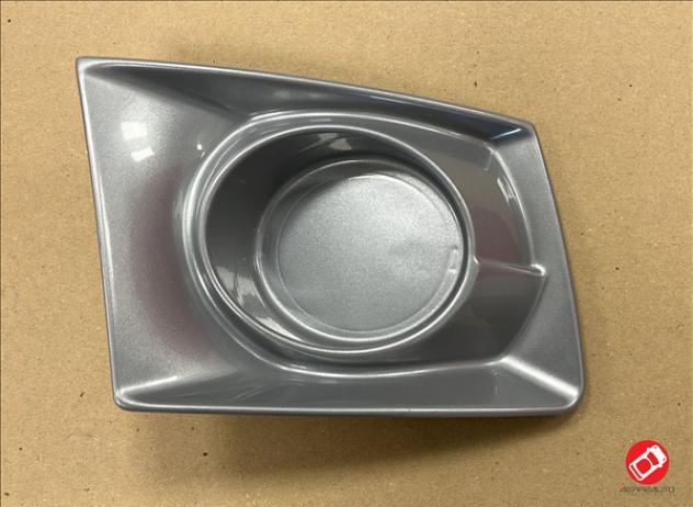 1402637 MODANATURA PARAURTI GRIGIO SX SENZA FORO LIGIER IXO