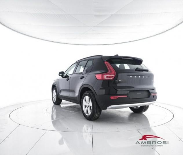 VOLVO XC40 B3 Mild hybrid Benzina Essential rif. 23986876 - Foto 4