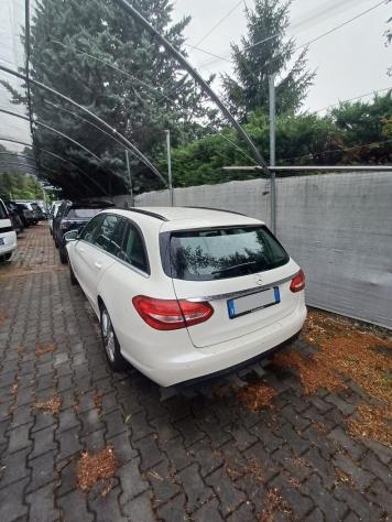 Mercedes-benz C 200d S.W.Business *39.000 KM* - Foto 2
