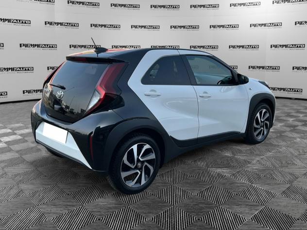 Toyota Aygo X 1.0B (72 CV) Lounge - Foto 5