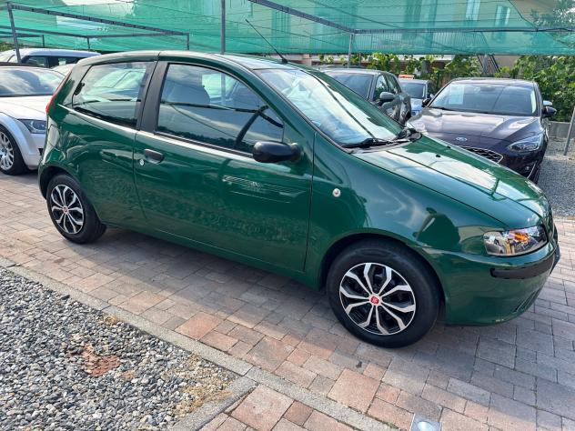 Fiat Punto 1.2i 16V cambio automatico - Foto 5