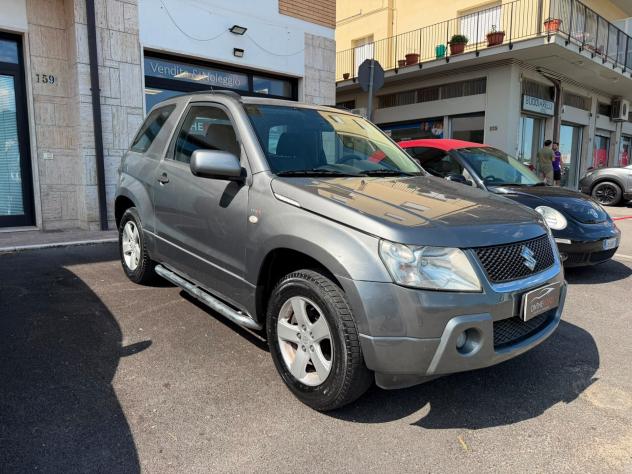 Suzuki Grand Vitara 1.6 16V 3 porte (GPL) Gancio di traino - Foto 3