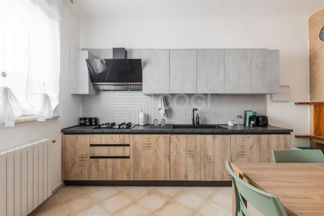 PORZIONE DI CASA RISTRUTTURATA - Foto 7