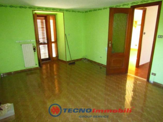 Casa indipendente di 250 m² con più di 5 locali in vendita a Lanzo Torinese - Foto 6