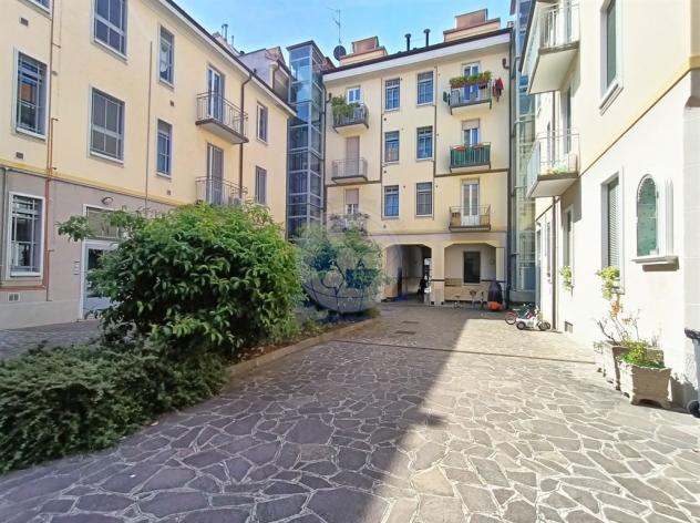 Monza Centro Bilocale mansardato con terrazzo NON ARREDATO - Foto 19