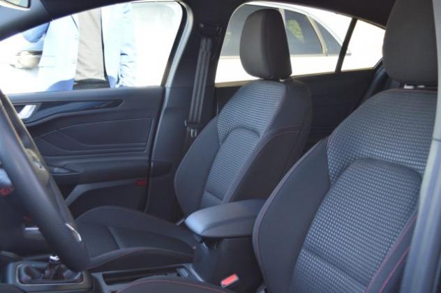 FORD Focus 1.0 EcoBoost Hybrid 125 CV ST-Line 5p. rif. 23833737 - Foto 9