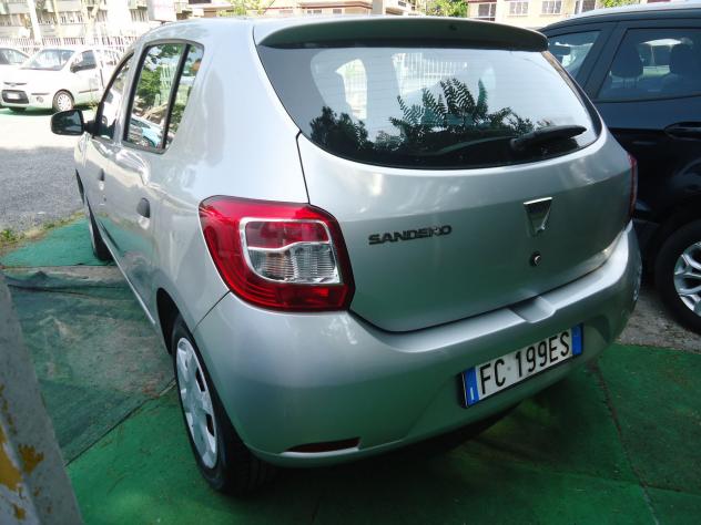 Dacia Sandero 1.5 dCi 75CV Lauréate OK NEOPATENTATI - Foto 4