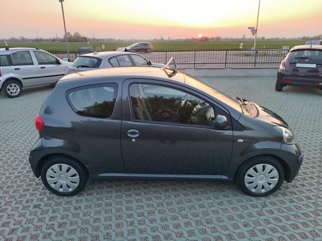 Toyota Aygo 1.0 12V VVT-i 3 porte - Foto 4
