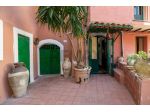 Albergo/Hotel in vendita a Castiglione di Sicilia