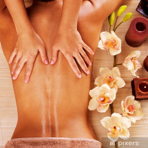 Estetista esegue vari tipi di massaggi Tel:3497331494