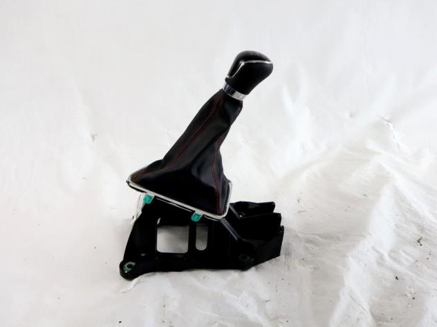 1703100U19C0 LEVA POMELLO CUFFIA CAMBIO MANUALE EVO EVO3 1.5 G 83KW 5M 5P (2022) RICAMBIO USATO