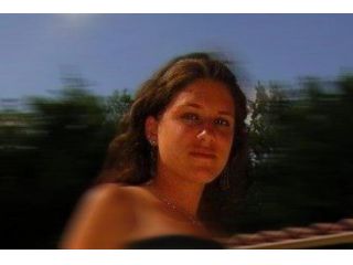Amore e incontri Isernia - Donna di Isernia, 32 anni.  Fisico Normale