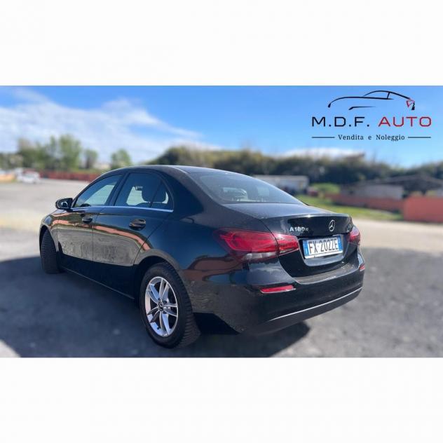 Mercedes-benz A 180d Automatic Business - Foto 8