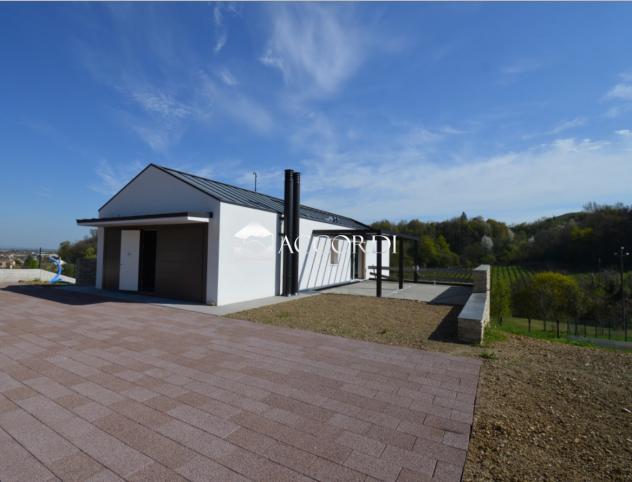 VILLA di 4 vani e di 250 mq (SUSEGANA) rif. AM43_4 - Foto 12