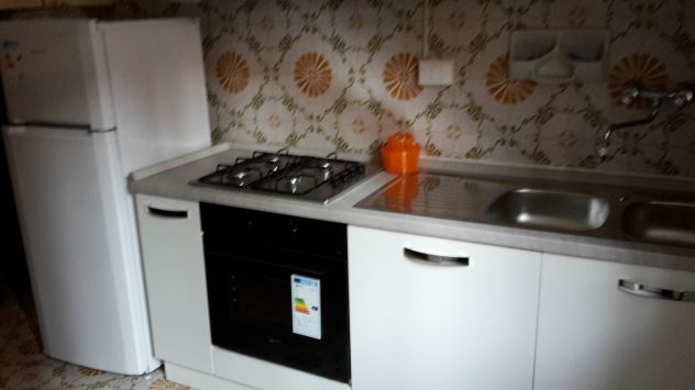 AFFITTASI stanza singola euro 450 in Zona Murri - Foto 4