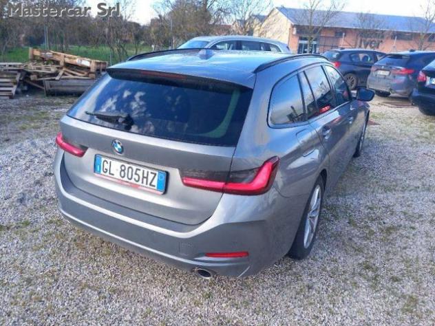 BMW 318 Serie 3 G21 2022 Touring 318d Touring mhev 48V aut rif. 24100269 - Foto 5