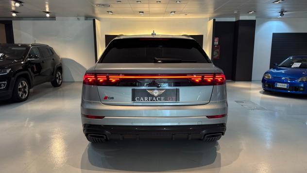 Audi Q8 TDI 286 CV quattro tiptronic S line - 2024 - Foto 6