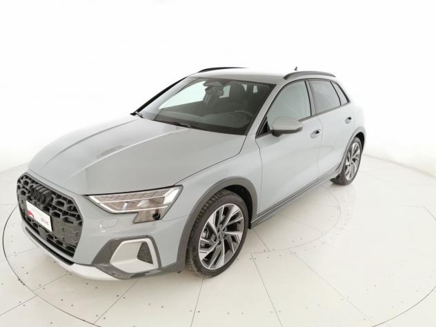 Audi A3 allstreet 2.0 tdi Identity Contrast 150cv s-tronic - Foto 8