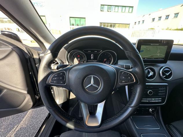Mercedes-Benz CLA CLA 200 d Automatic 4Matic Premium - Foto 9