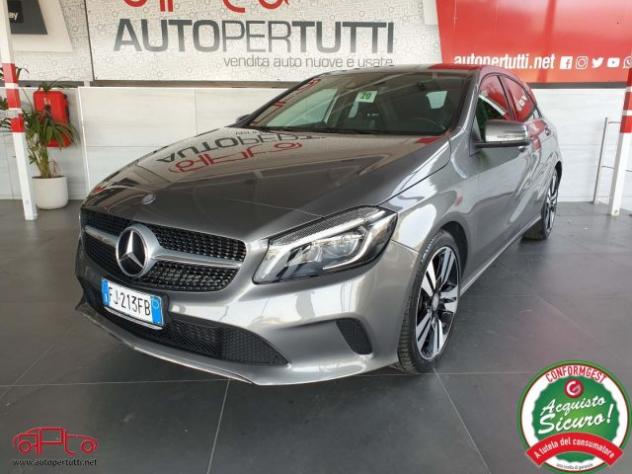 MERCEDES-BENZ A 200 d Automatic Sport rif. 19441844 - Foto 2