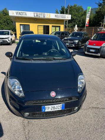 Fiat Punto 1.3 MJT II S&S 95 CV N - Foto 3