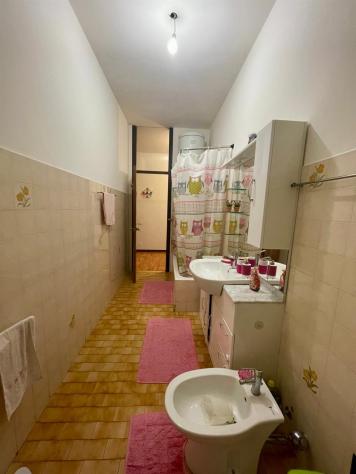 gll1000 - grande trilocale arredato, spese condominali e riscaldamento inclusi - Foto 17