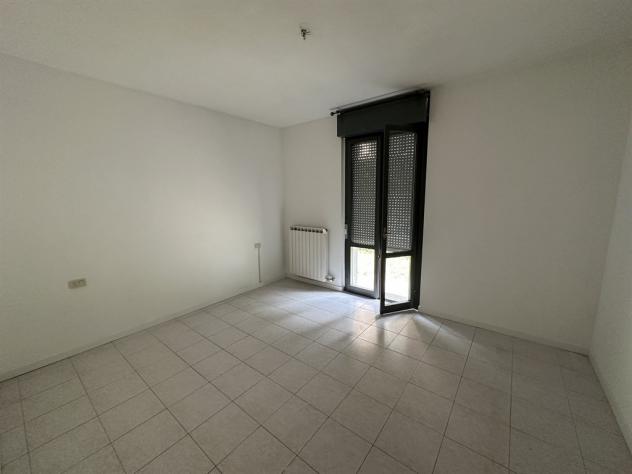 BILOCALE CON CORTILE A LECCO Belledo - Foto 15
