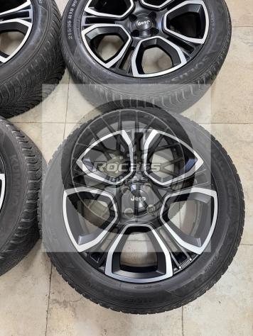 Cerchi 18 e pneumatici 4 Stagioni Jeep Avenger - Foto 5