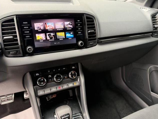 SKODA Karoq 2.0 TDI 4x4 DSG SportLine Matrix Navi ACC Camera rif. 23460937 - Foto 8