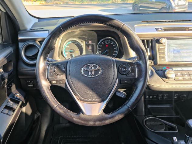 Toyota RAV 4 RAV4 2.5 Hybrid 2WD Lounge E6B Automatica 2016 - Foto 8