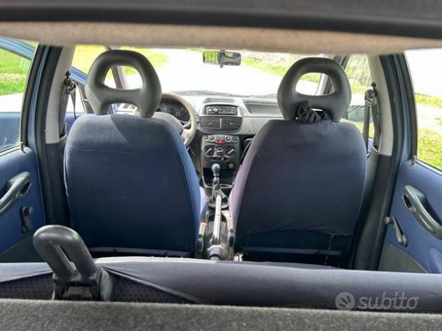 FIAT Punto 3ª serie Punto 1.2 5 porte Actual - Foto 10