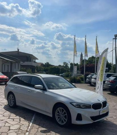 BMW 318 d 48V Touring Business Advantage rif. 23501686 - Foto 4
