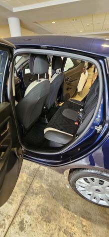 Lancia Ypsilon 1.2 69cv GPL Ecochic Gold -- PRONTA CONSEGNA -- SENZA VINCOLI DI FINANZIAMENTO -- 12 MESI DI GARANZIA -- COMPRESO PASSAGGIO - Foto 9