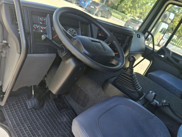 VOLVO FL 6 180 CENTINATO ANNO 2001 - Foto 5