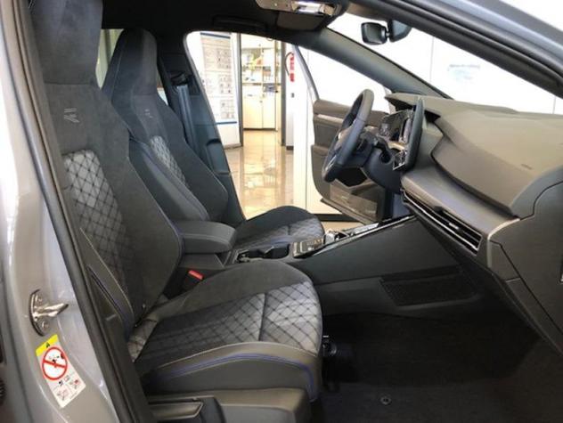 Volkswagen Golf 1.5 eTSI ACT R-Line Plus DSG (PREZZO VERO) - Foto 10