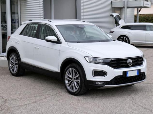 VOLKSWAGEN T-Roc 1.6 Tdi 115cv Advanced rif. 23767612 - Foto 4