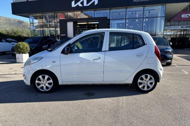 HYUNDAI i10 1.0 12V 5 porte ACTIVE rif. 24201582 - Foto 4