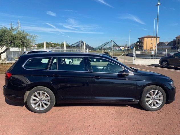 Volkswagen Passat Passat Variant 2.0 TDI SCR 122 CV EVO DSG Business - Foto 7