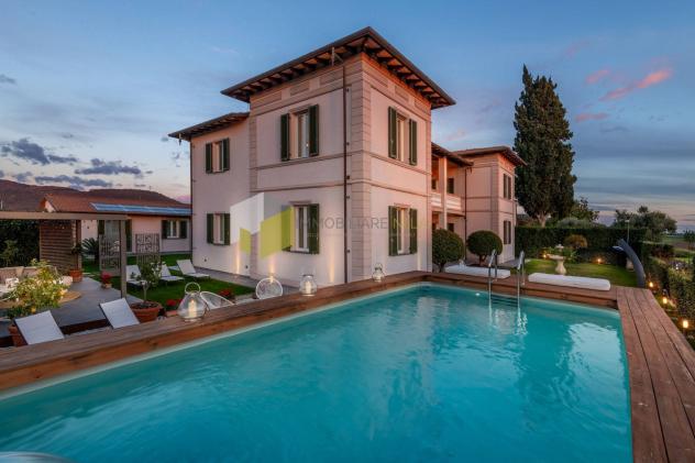 Villa in vendita a Vecchiano 450 mq Rif: 1392526