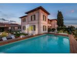 Villa in vendita a Vecchiano 450 mq  Rif: 1392526