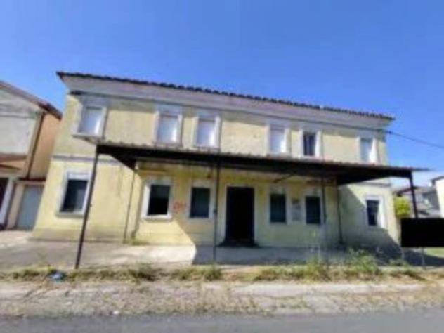 Immobile in asta di 818 m² in vendita a Taglio di Po - Foto 2