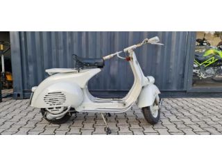Piaggio 1 VESPA 125 FARO BASSO
