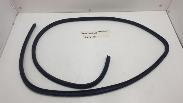 GUARNIZIONE PORTIERA ANTERIORE SINISTRA JEEP Compass Serie 05074643AJ (1115) - Foto 3