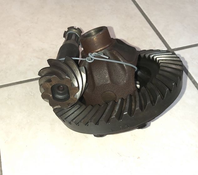 COPPIA CONICA 8X41 ALFA ROMEO GIULIA CON SCATOLA PLANETARI - Foto 3