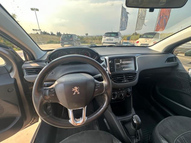 Peugeot 208 1.2 PureTech 82 CV Allure - Foto 8