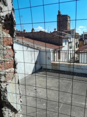 Immobile in asta di 647 m² con più di 5 locali in vendita a Pontedera - Foto 5