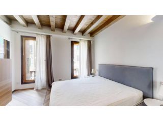 Stanza - Venezia . Rif.: VE-21 C